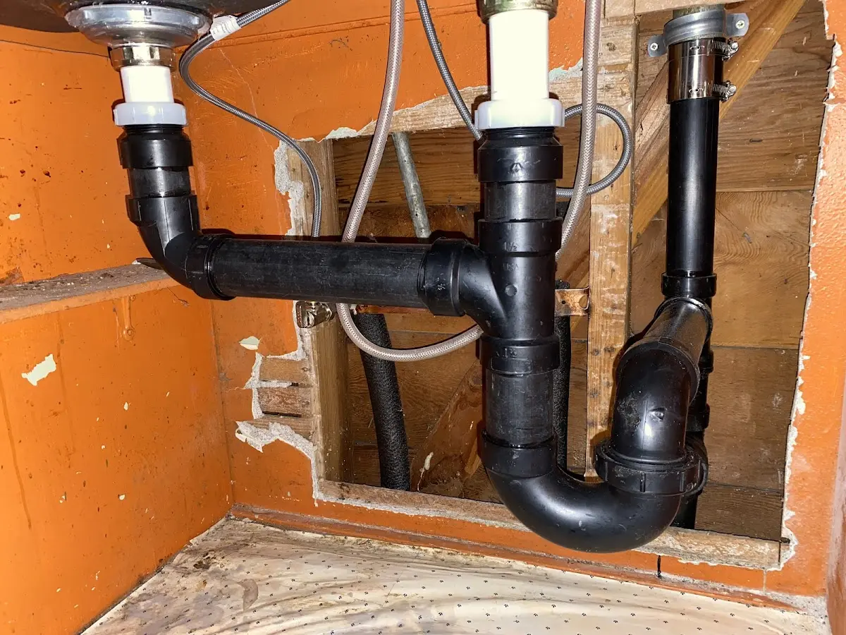 Professional Pipe Bursting equipment and tools on the job in Saluda